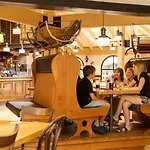 Center Parcs Bispinger Lueneburger Heide 酒店 比斯平根