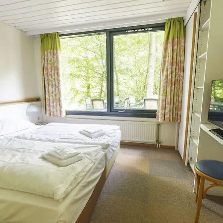 Hotel Center Parcs Bispinger Lueneburger Heide 4*