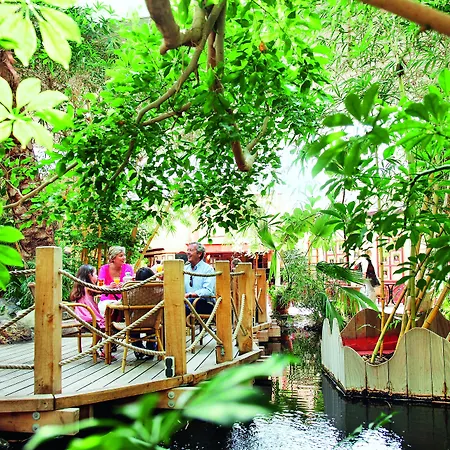 Отель Center Parcs Bispinger Lueneburger Heide Биспинген